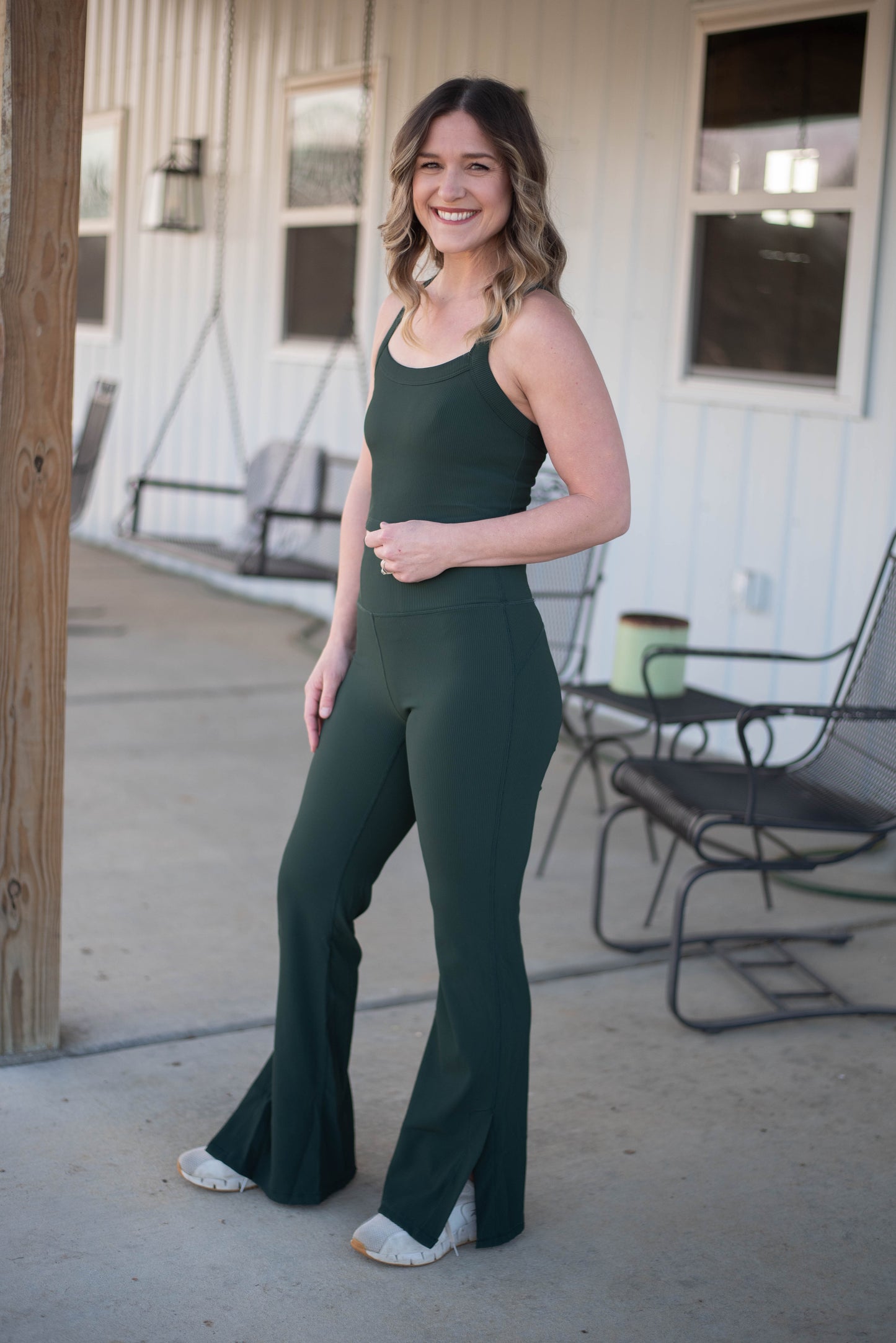 The Flow Rib Flare Legging