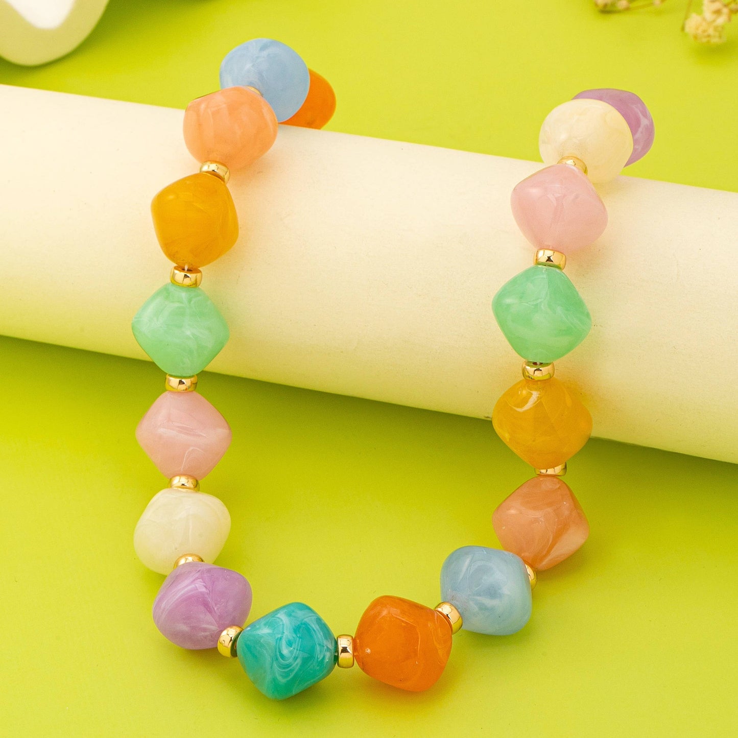 Oversized Faceted Resin Bead Necklace